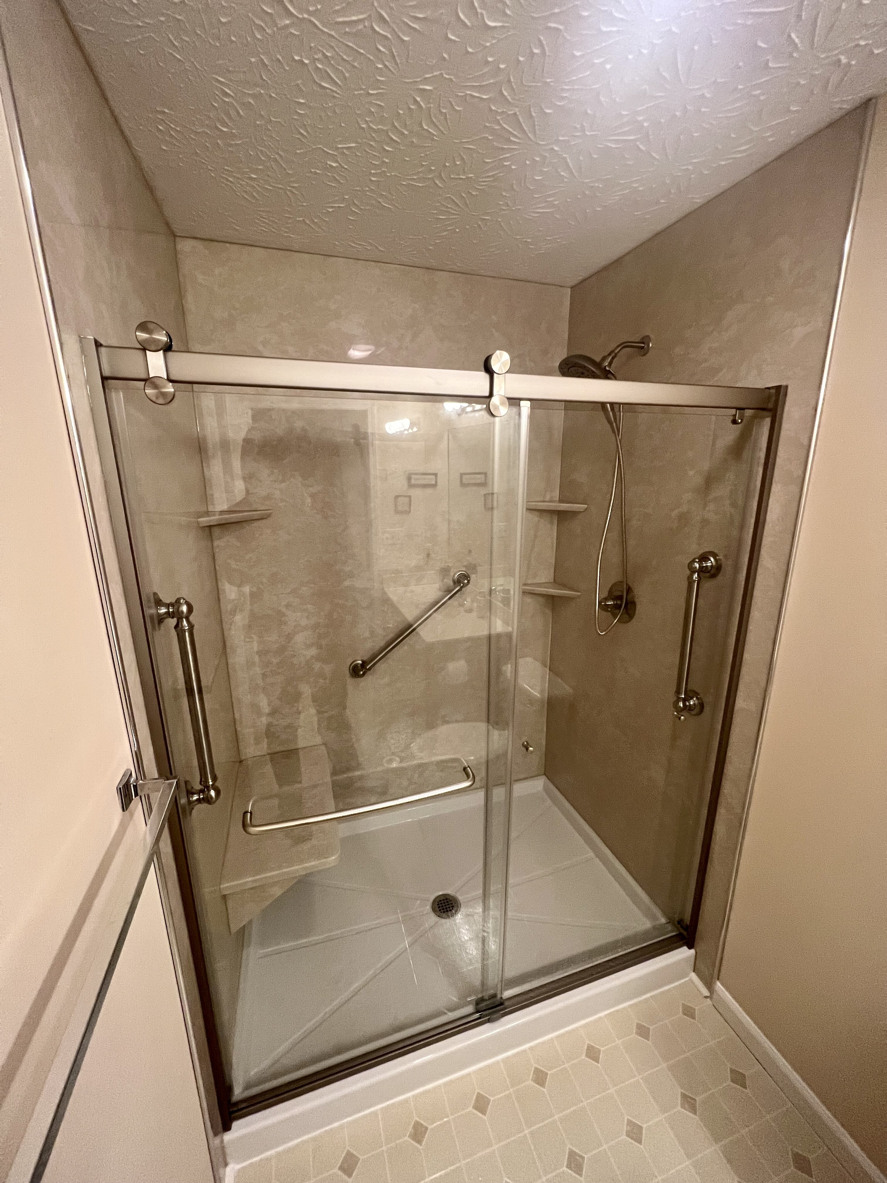Luxury bath walk-in shower